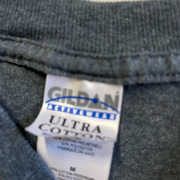 Yuengling America’s Oldest Brewery. Size medium. Grey - Picture 2 of 4